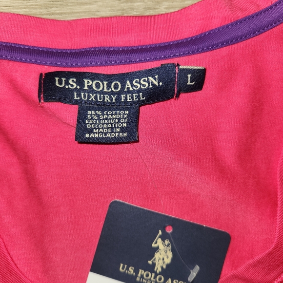 U.S. polo assn v neck tshirt Large - Picture 3 of 3